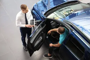 Automobile
